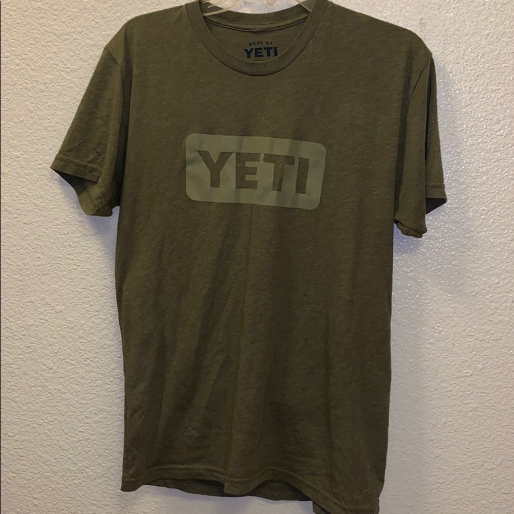 YETI T-SHIRT